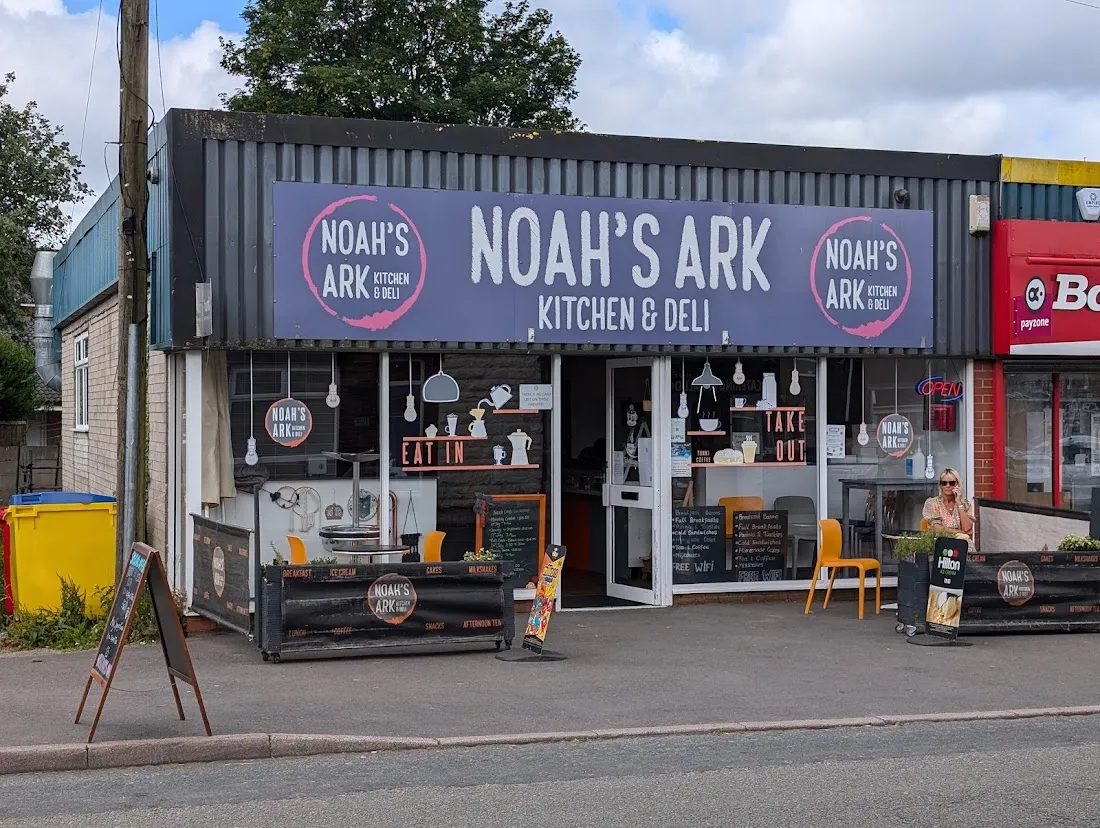 Noahs Ark Kitchen & Deli